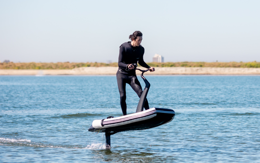 How to safely fall and recover during efoil surfing
