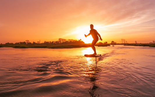 How do I choose an electric surfboard?