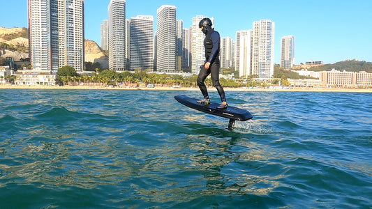 5 Performance Advantages of Hydrofoil Surfing